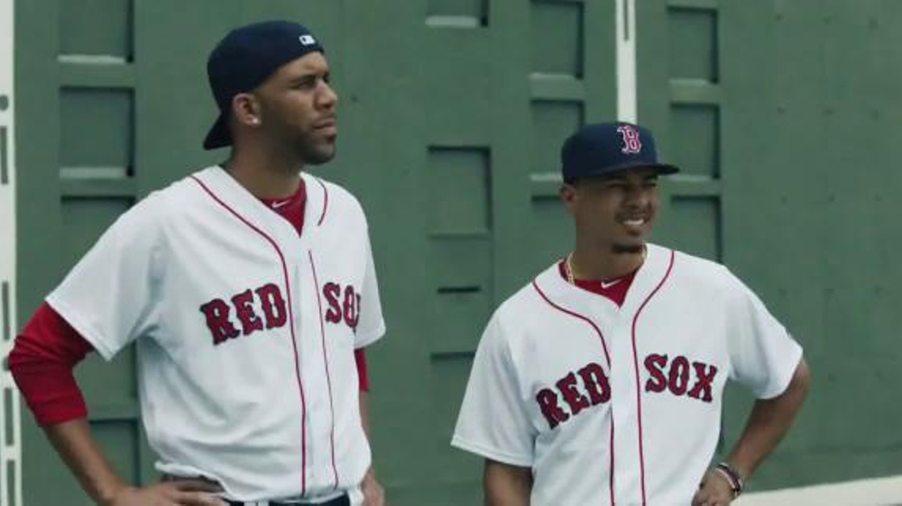 major-league-baseball-this-catch-ft-david-price-mookie-betts-large-8