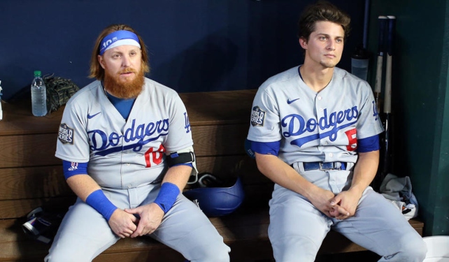 corey-seager-justin-turner-dodgers